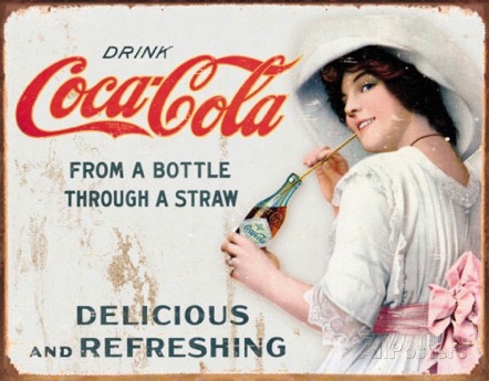09240-1 € 15,00 Coca cola ijzeren plaat drink dame met flesje 41 x 30 cm.jpeg